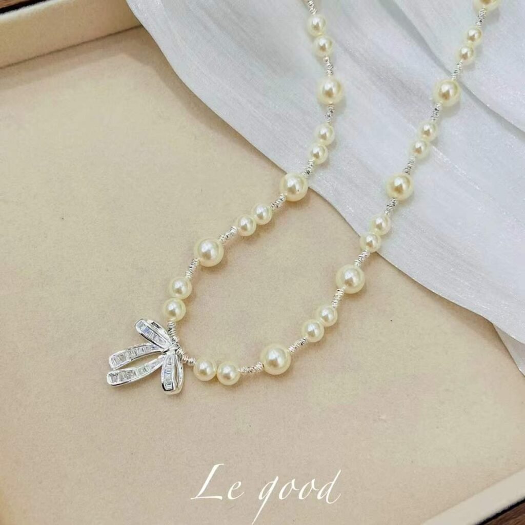 Necklace Product 0018