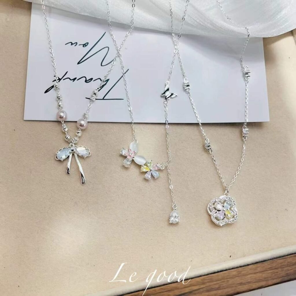 Necklace Product 0033